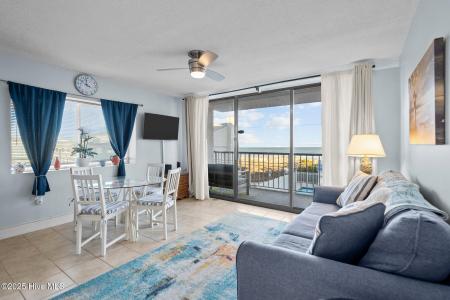 901 Lake Park Boulevard S , Unit 201, Carolina Beach, Caroline Du Nord 28428, États-Unis