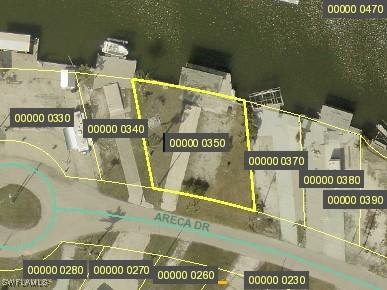 3924 Areca Drive, St James City, Florida 33956, USA