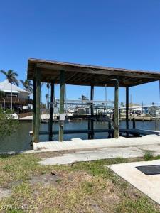 3924 Areca Drive, St James City, Florida 33956, USA