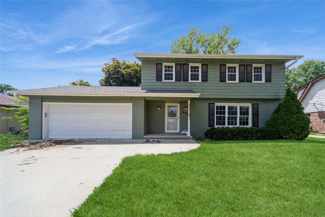 4402 62nd Street, Urbandale, Iowa 50322, Stati Uniti