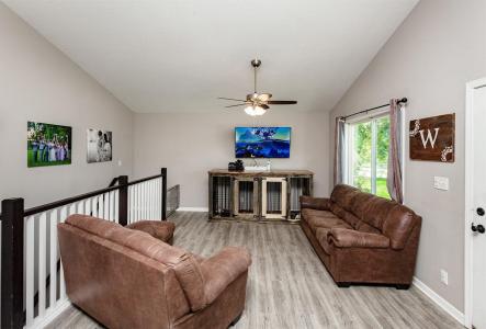 2211 E 38th Street, Des Moines, أيوا 50317, الولايات المتحدة