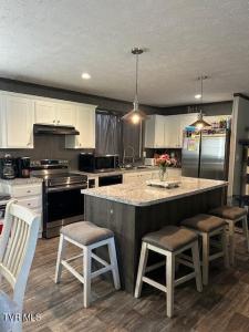 255 Rolling Hills Drive, Church Hill, Tennessee 37642, HOA KỲ