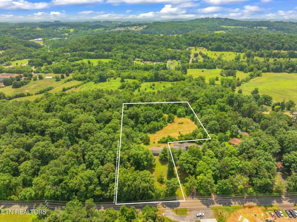 Lot 1 Kodak Rd, Kodak, Tennessee 37764, Estados Unidos