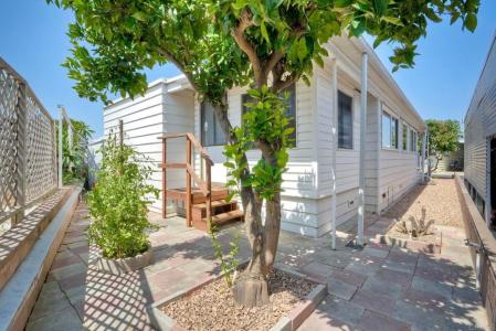 188 Flicker Ln Ln, Oceanside, كاليفورنيا 92057, الولايات المتحدة
