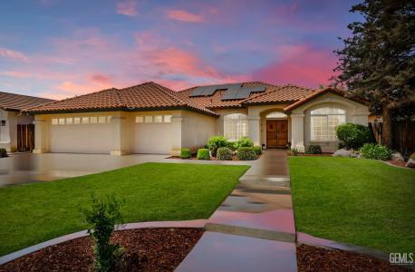 12710 Lanai Avenue, Bakersfield, California 93312, USA