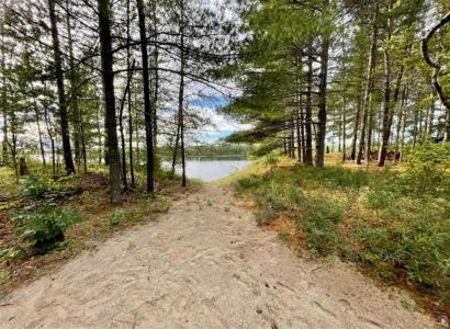 Ch. des Outaouais, L'Île-du-Grand-Calumet, Quebec J0X 1J0, Kanada