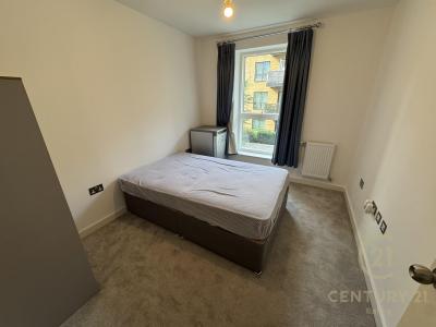 Samara Drive, Southall, 英国