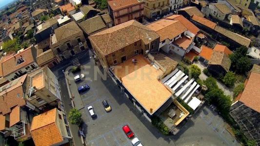 Via Giuseppe Garibaldi, Nicolosi, Sicilia 95030, Italy