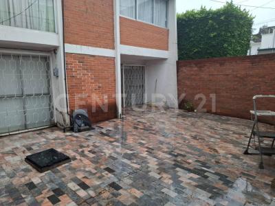 Ecuador 28,, Nezahualcoyotl, מקסיקו 57170, מקסיקו