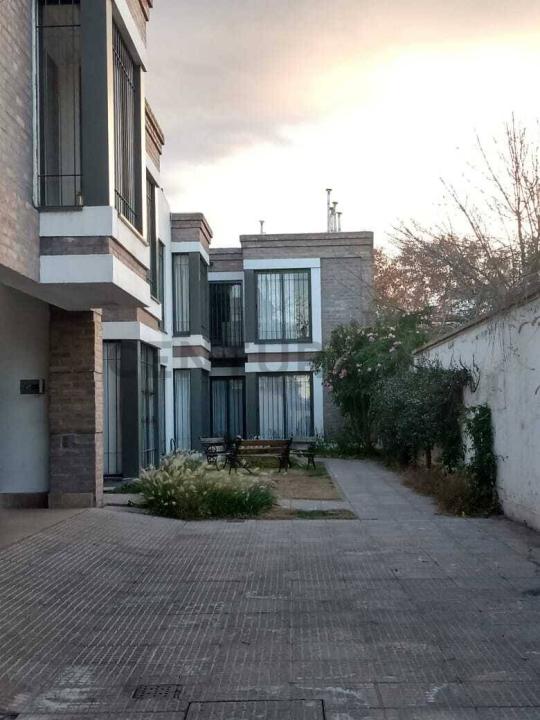Pasos de los Andes 150 capital Mendoza 3, Ciudad De Mendoza, Mendoza 00001, Argentina