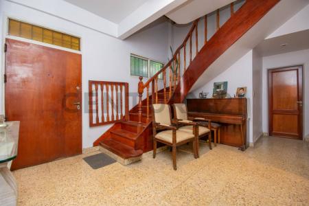 Aranguren 2101, Flores, Capital Federal 1406, 阿根廷