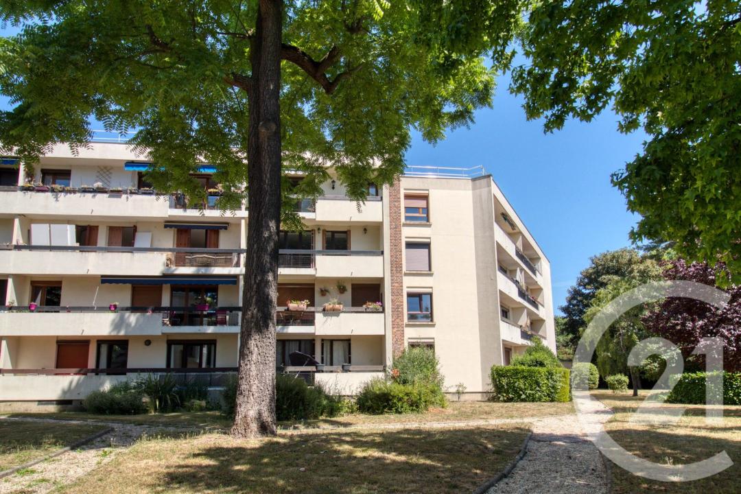 Ermont, Île-de-France 95120, Francia