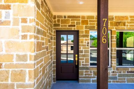 706 Oak Valley Dr, Kerrville, Texas 78028, USA
