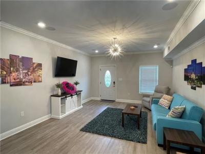 2405 DANNEEL Street, New Orleans, 路易西安纳州 70113, 美国