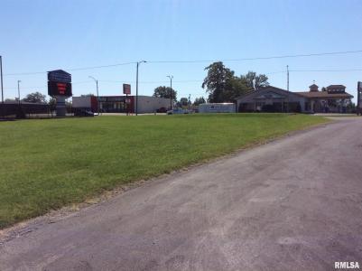 2906 BROADWAY, Mt Vernon, Illinois 62864