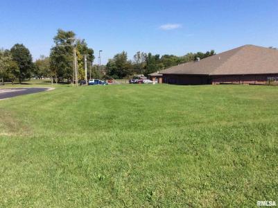2906 BROADWAY, Mt Vernon, Illinois 62864