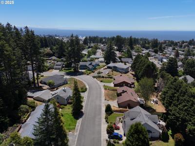 936 HELEN LN, Brookings, Oregon 97415, HOA KỲ