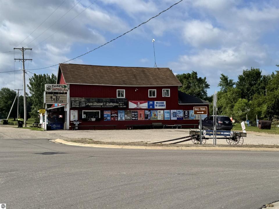 8990 E Pere Marquette, Clare, Michigan 48617, Amerika Birleşik Devletleri