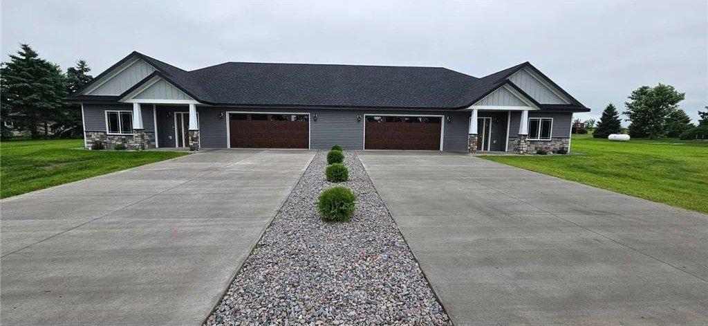 605 W Colfax Street, Parkers Prairie, 미네소타 56361, 미국