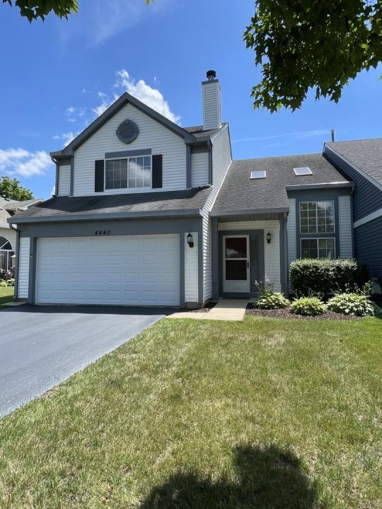 4440 Larkspur Lane, Lake In The Hills, Illinois 60156