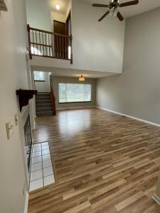 4440 Larkspur Lane, Lake In The Hills, Illinois 60156