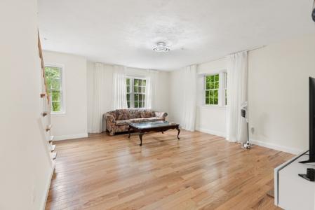 35 Fredonian St , K, Shirley, Massachusetts 01464