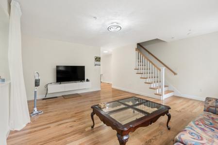 35 Fredonian St , K, Shirley, Massachusetts 01464