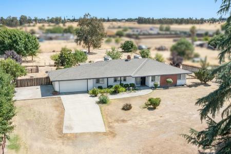 35580 John Albert Drive, Madera, California 93636, USA