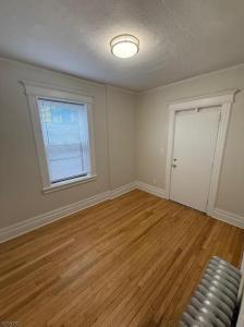 570 Bloomfield Ave , 3, Montclair Twp., ניו ג'רזי 07042, ארצות הברית של אמריקה