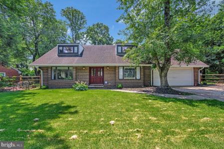 8825 Briarcroft Lane, Laurel, Maryland 20708