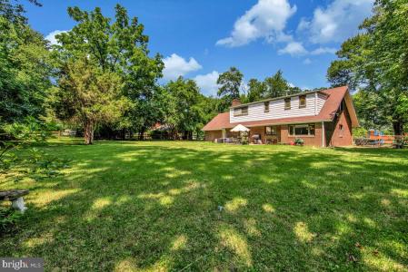 8825 Briarcroft Lane, Laurel, Maryland 20708