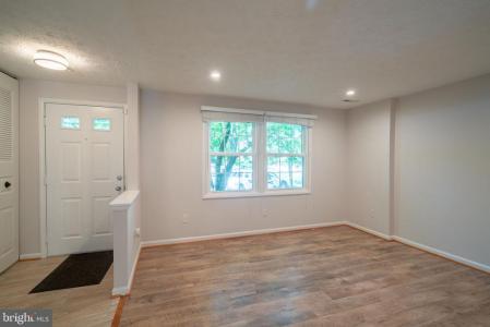 1567 Bennington Woods Court, Reston, Virginie 20194, États-Unis