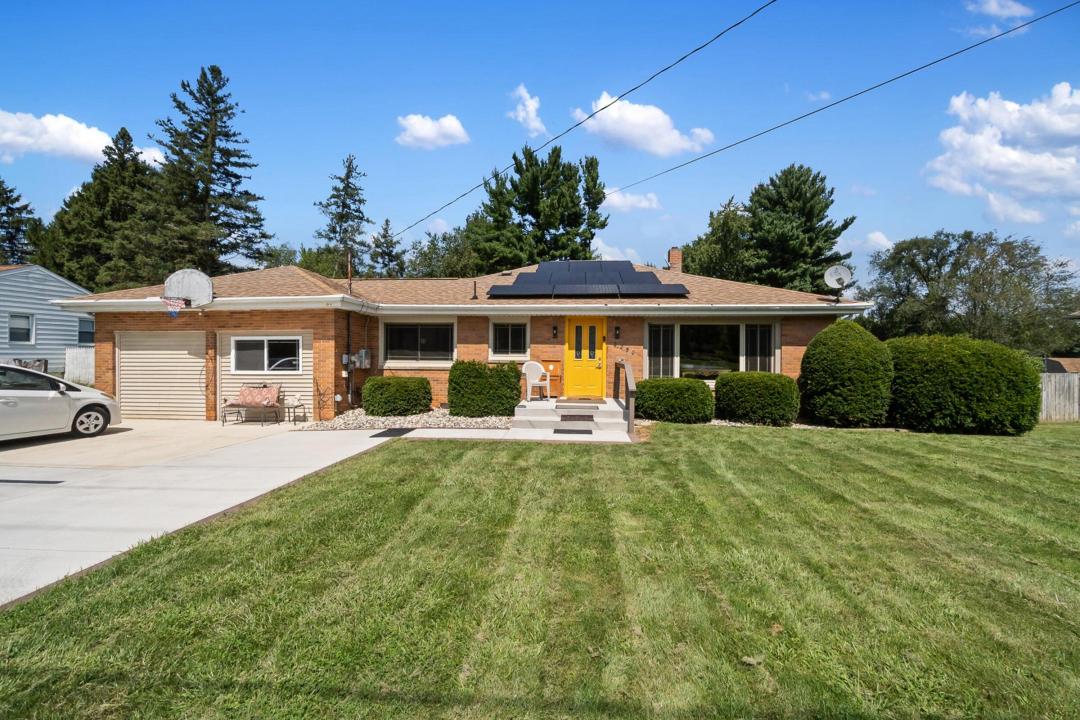 2250 Saines Manor Drive, Jackson, Michigan 49201, États-Unis