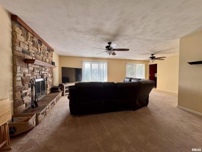 15 ELMO Drive, Macomb, Illinois 61455, Amerika Birleşik Devletleri