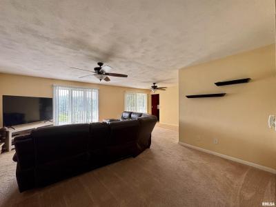 15 ELMO Drive, Macomb, Illinois 61455, Amerika Birleşik Devletleri