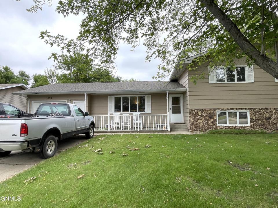 490 Joal Drive, Carrington, North Dakota 58421, HOA KỲ