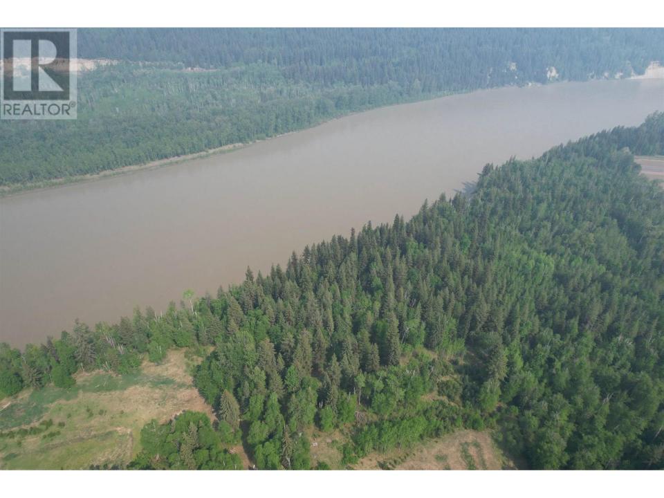 1531 WEST FRASER ROAD, Quesnel, British Columbia V2J 6J2, Canada