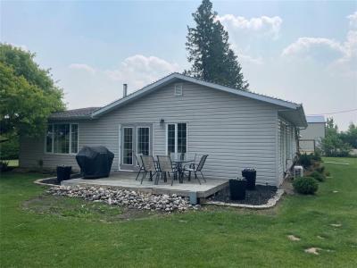 136104 PTH 42 HIGHWAY, Shoal Lake, Manitoba R0J 1Z0, Canada