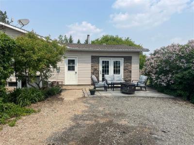 136104 PTH 42 HIGHWAY, Shoal Lake, Manitoba R0J 1Z0, Canada
