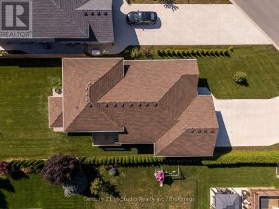 439 RIDGE STREET, Saugeen Shores, Ontario N0H 2C1, Kanada