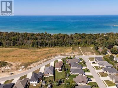 439 RIDGE STREET, Saugeen Shores, Ontario N0H 2C1, Kanada