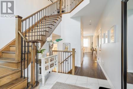 100 KEMPENFELT TRAIL, Brampton (northwest Brampton), אונטריו L7A 0Z9, קנדה