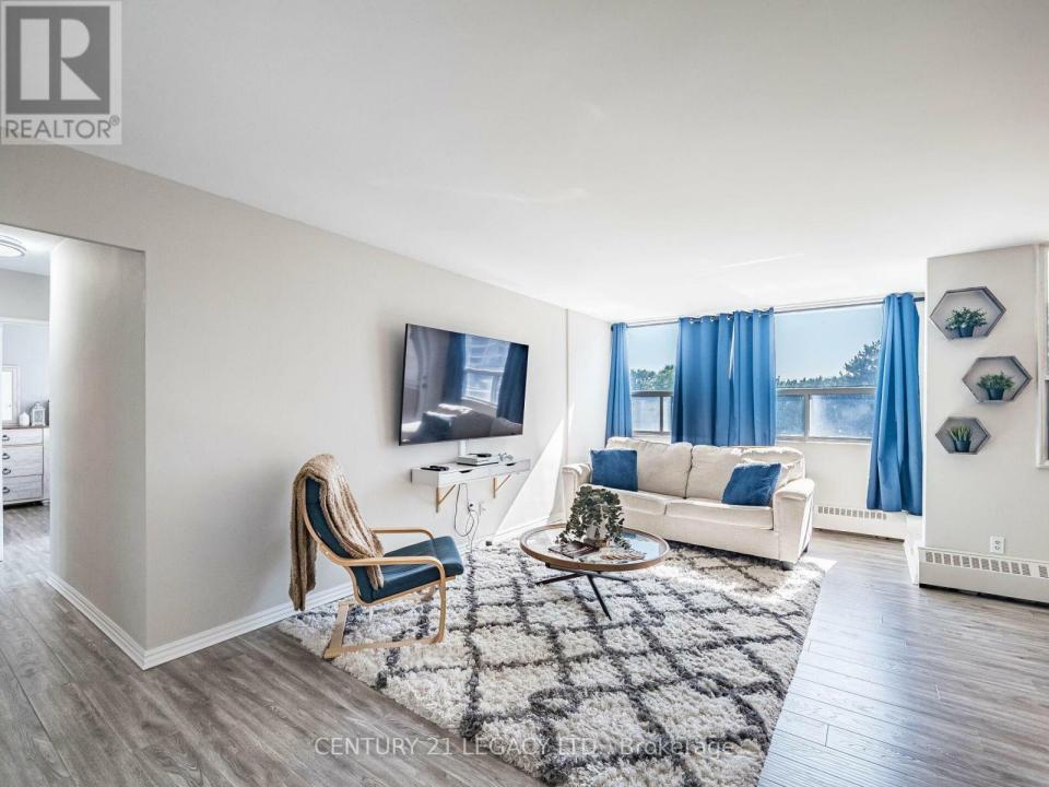 551 THE WEST MALL, Toronto (etobicoke West Mall), Ontario M9C 1G7, Kanada