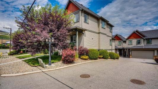 4724 HERITAGE DRIVE, Vernon, British Columbia V1T 7V4, Canada