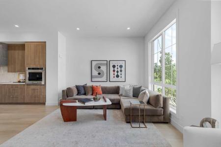 12 GREENWICH HEATH NW, Calgary, Alberta T3B 6P4, Canada