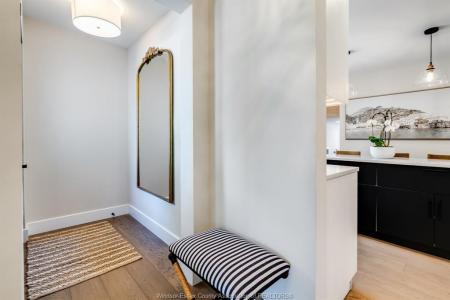 533 MORAND, Windsor, オンタリオ N9G 1H7, カナダ