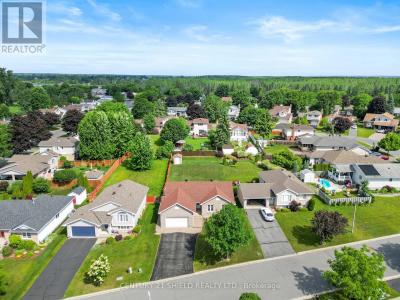 140 MARKELL CRESCENT, Cornwall, Ontario K6H 6X2, Canada