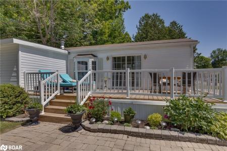 1 MALTA AVENUE, Wasaga Beach, Ontario L9Z 3A8, Canada