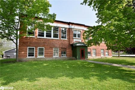 12 HARRIET STREET, Coldwater, Ontario L0K 1E0, Canada