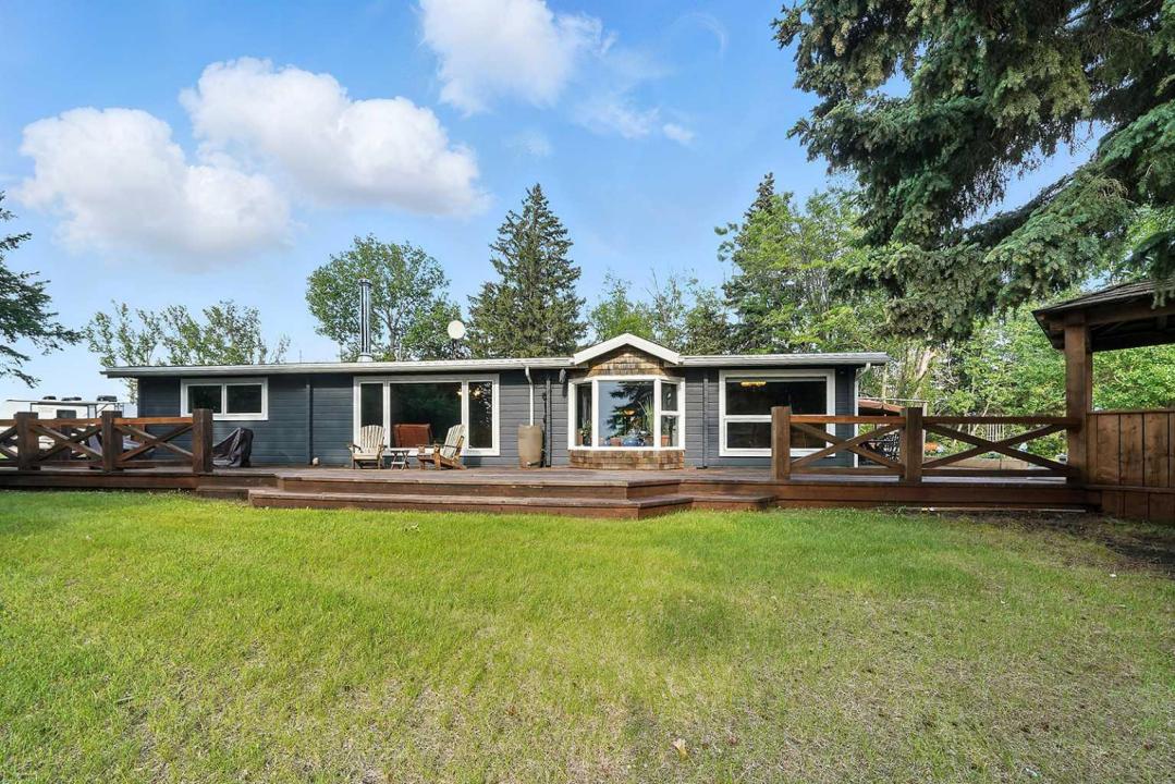 26439 TOWNSHIP ROAD 382, Rural Red Deer County, Alberta T4E 1G7, Canadá
